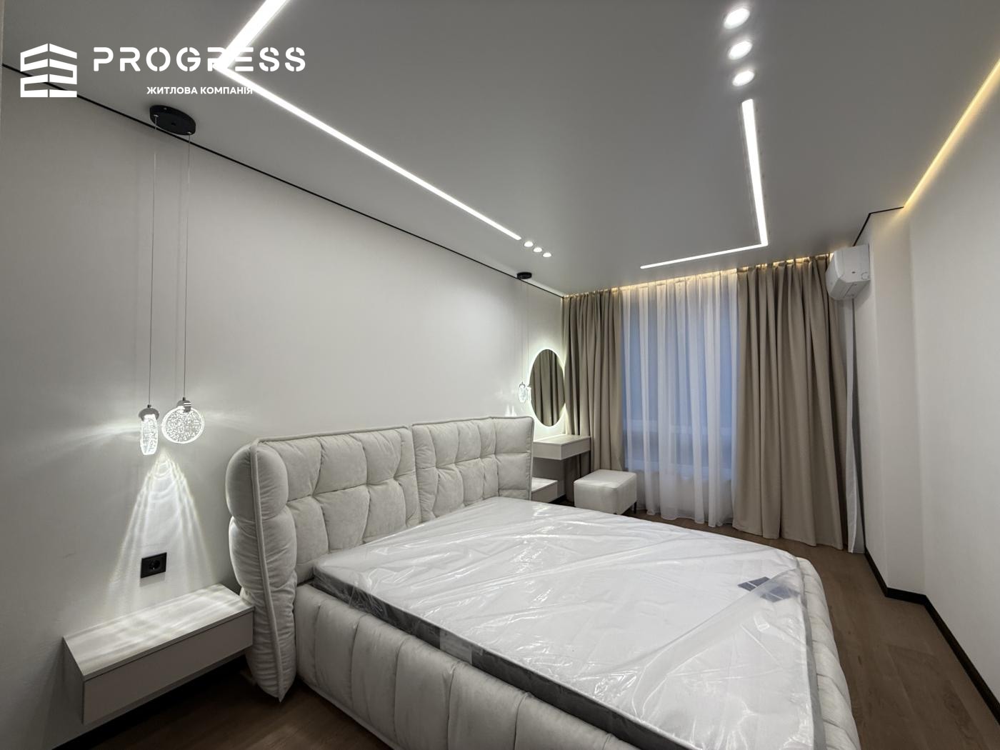 Sale of a 3-room apartment in the RC "Manhattan Up" with a pool on the roof - 10