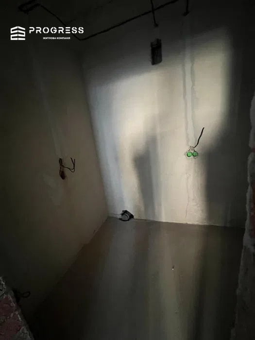 For sale is a 2-room apartment in the Kozatskyi residential complex - 5