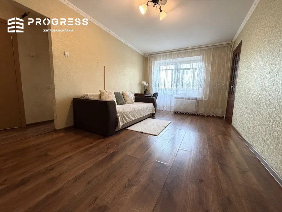 Sale of a 1-room apartment on Mazepa Street 179 - 1
