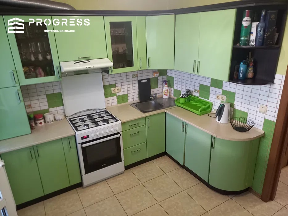 Продаж 2 км.квартира вул.Кисилевської 32