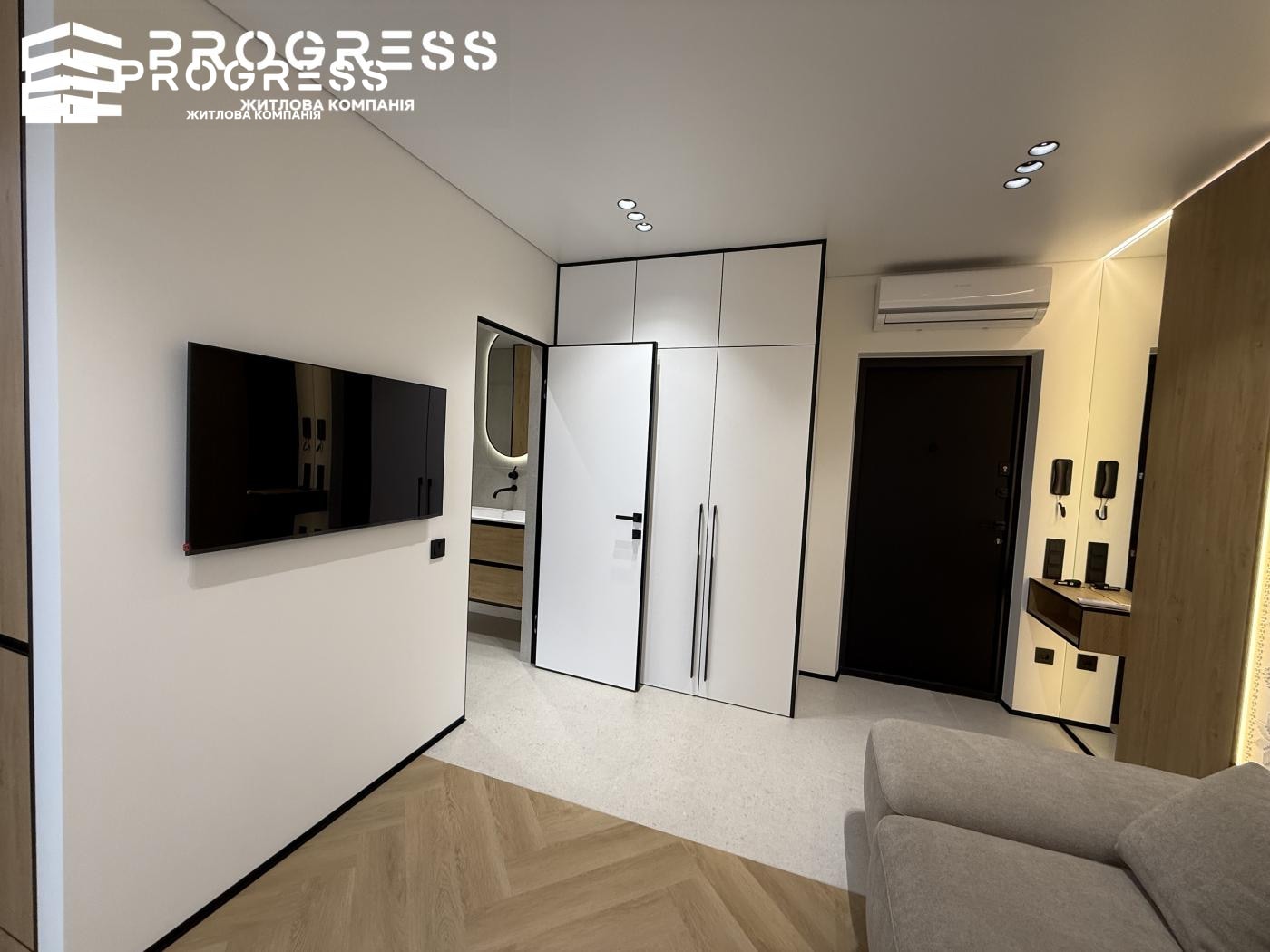 Продаж 1,5 кімнатної квартири в ЖК А 5. Центр - 8
