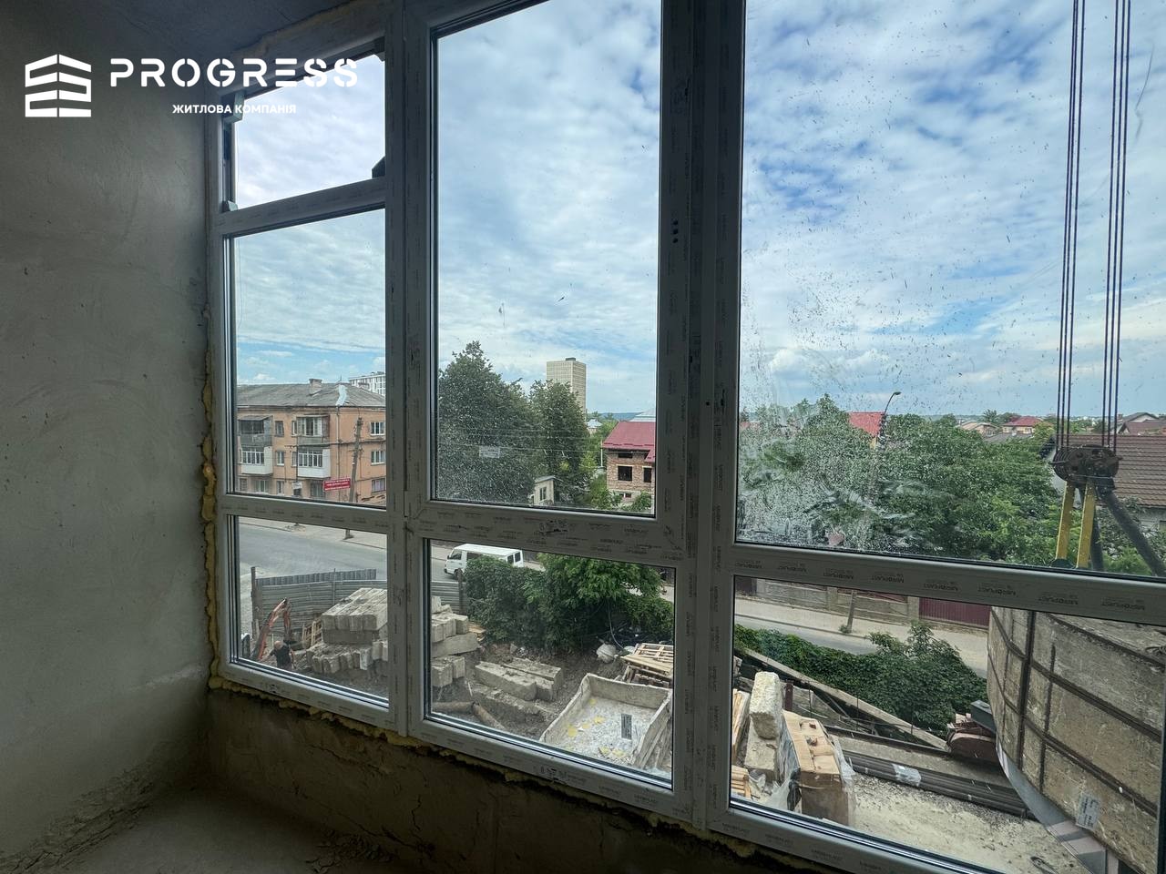 For sale: 1-room apartment in Knyahynyn - 2