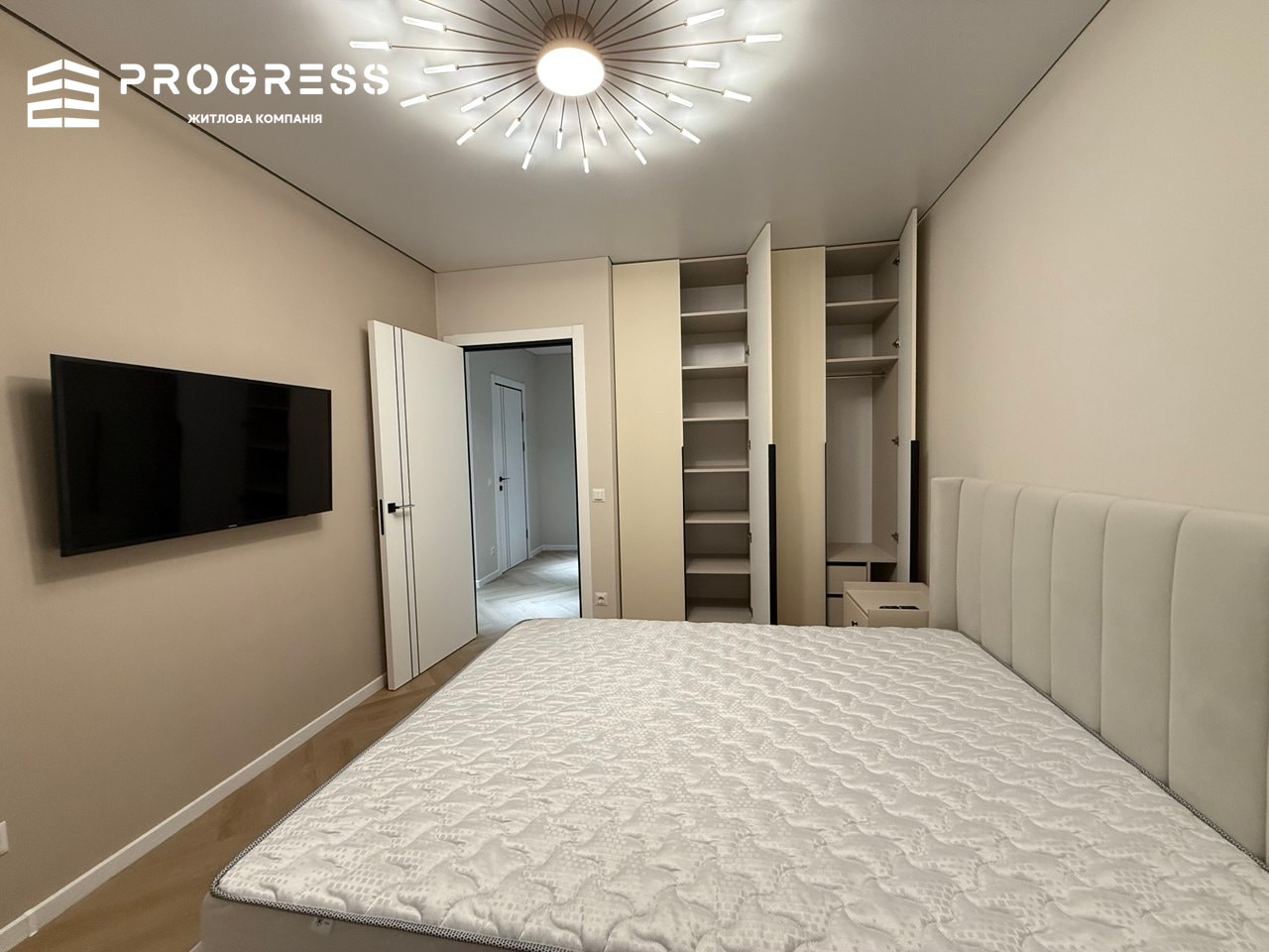 Rent of a 1-bedroom apartment in the Family Plaza residential complex 5