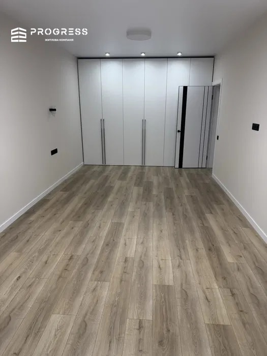 Rent of a 2-room apartment <br> In the very center - 11