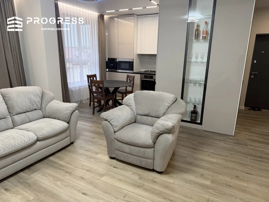 Rent of a 2-room apartment <br> In the very center 3