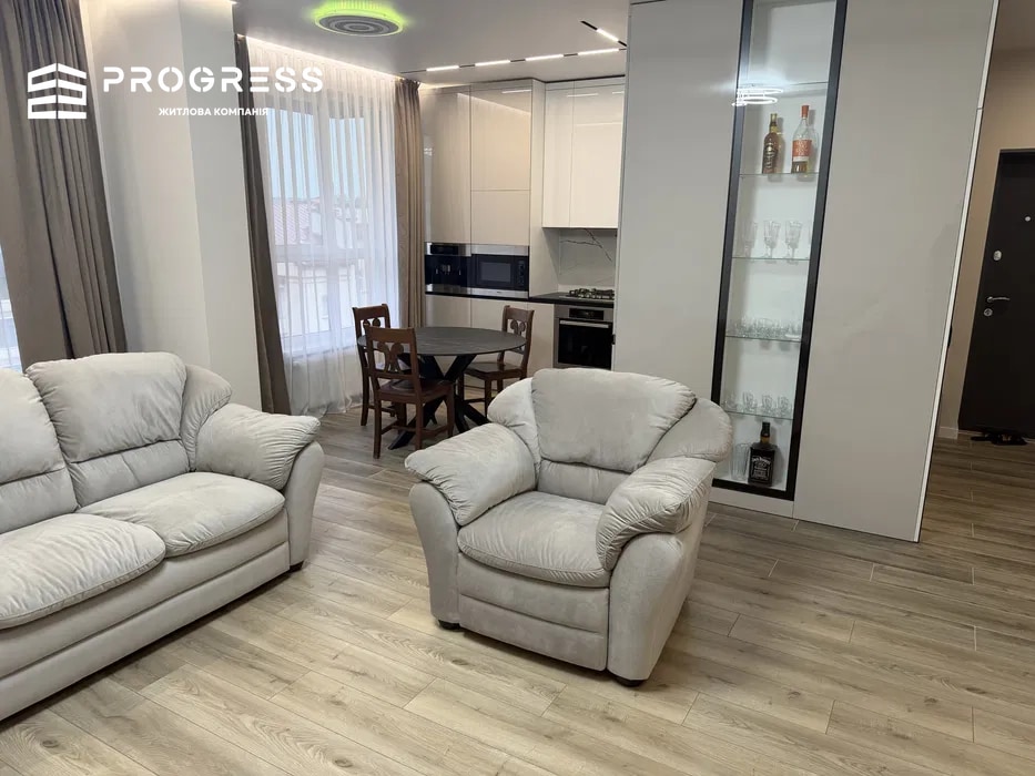 Rent of a 2-room apartment <br> In the very center - 6
