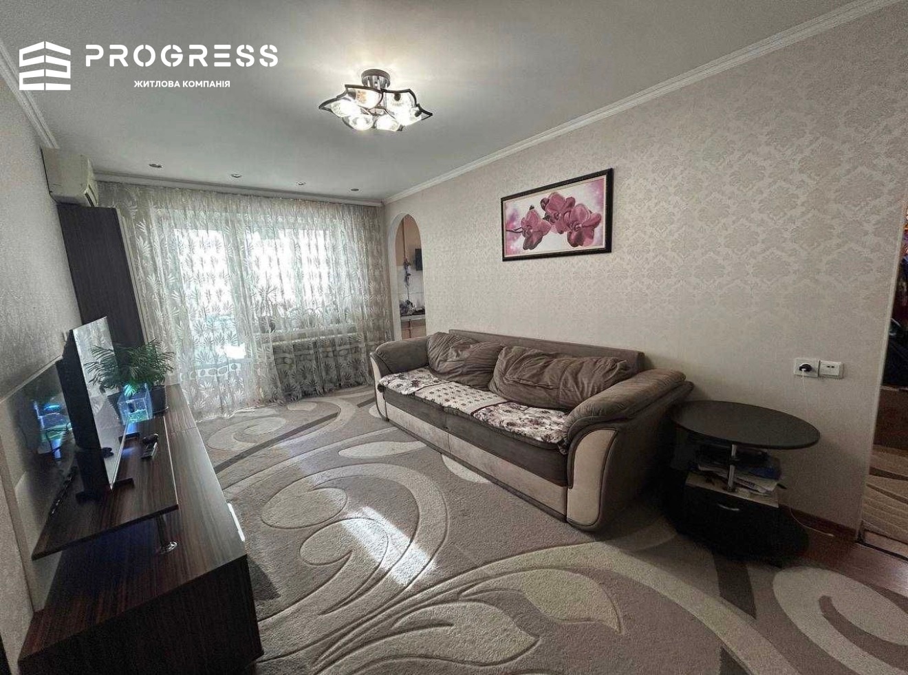 For sale 2-room apartment at 85 Dovga Street - 1