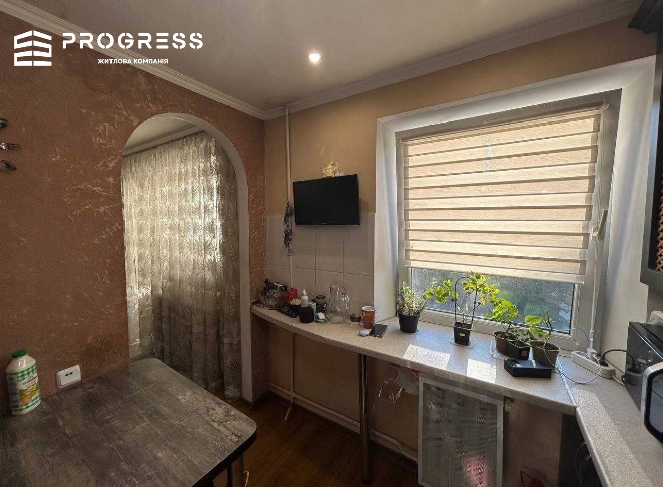 For sale 2-room apartment at 85 Dovga Street - 10