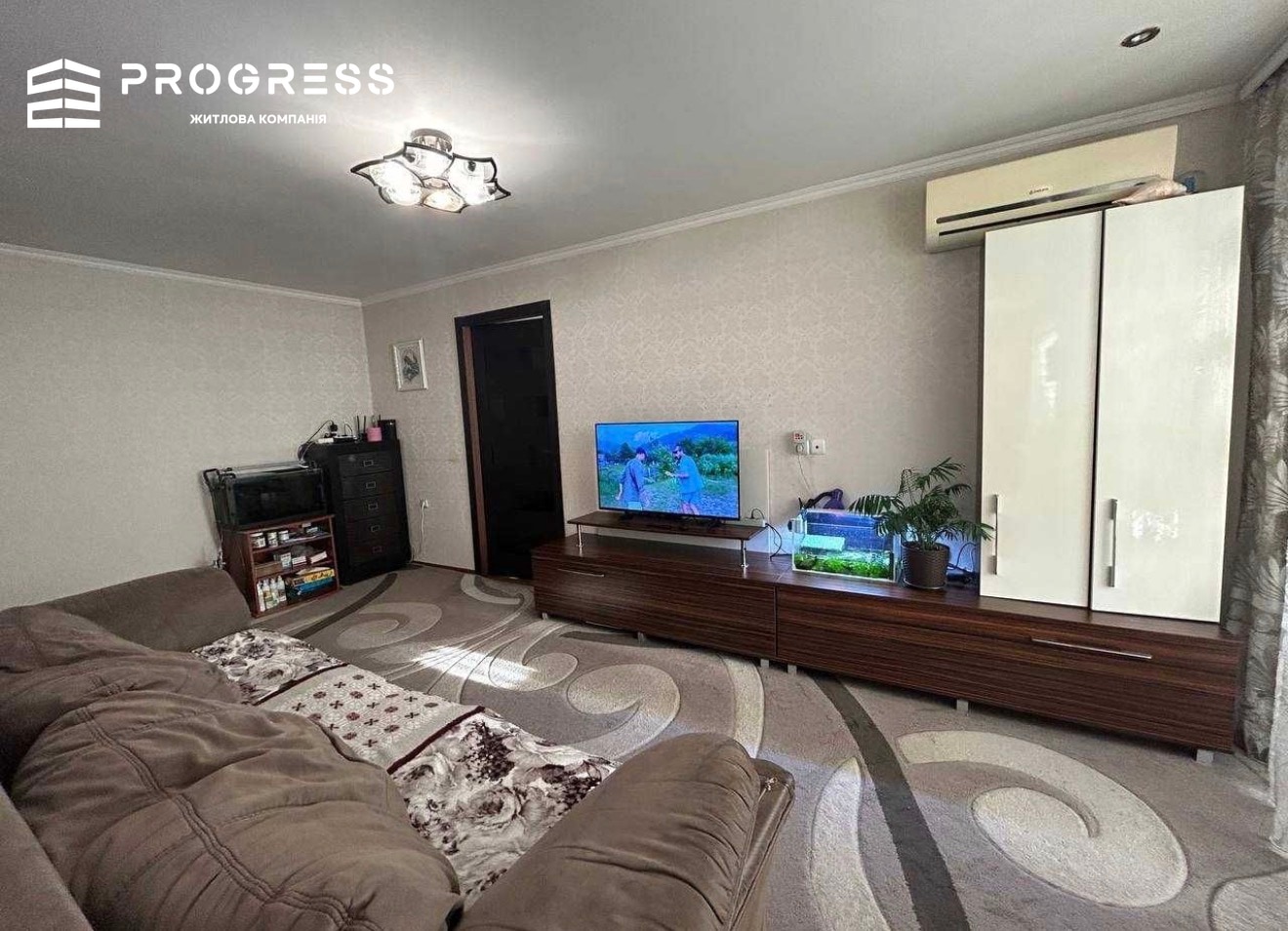 For sale 2-room apartment at 85 Dovga Street - 3
