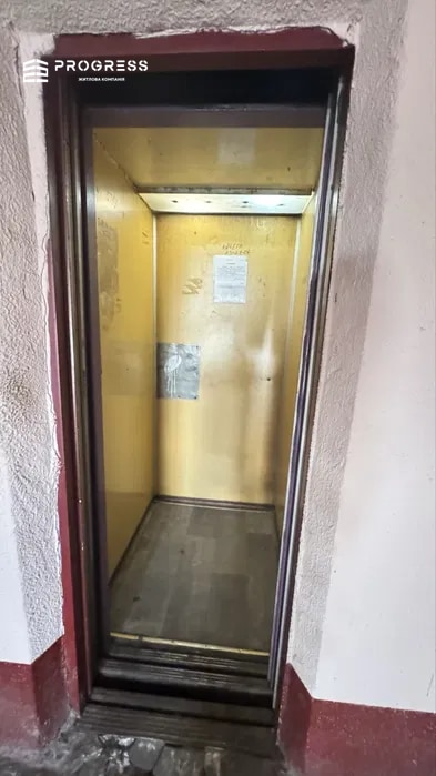 Продається 1 км.квартира вул. Василя Симоненка, 26А  - 16