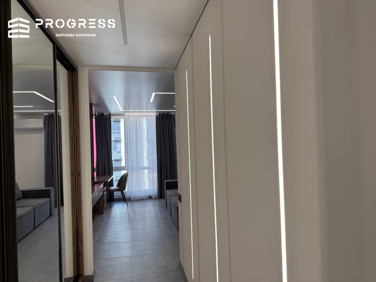 Sale of a 1‑room apartment with a rooftop pool “Manhattan Up” - 12