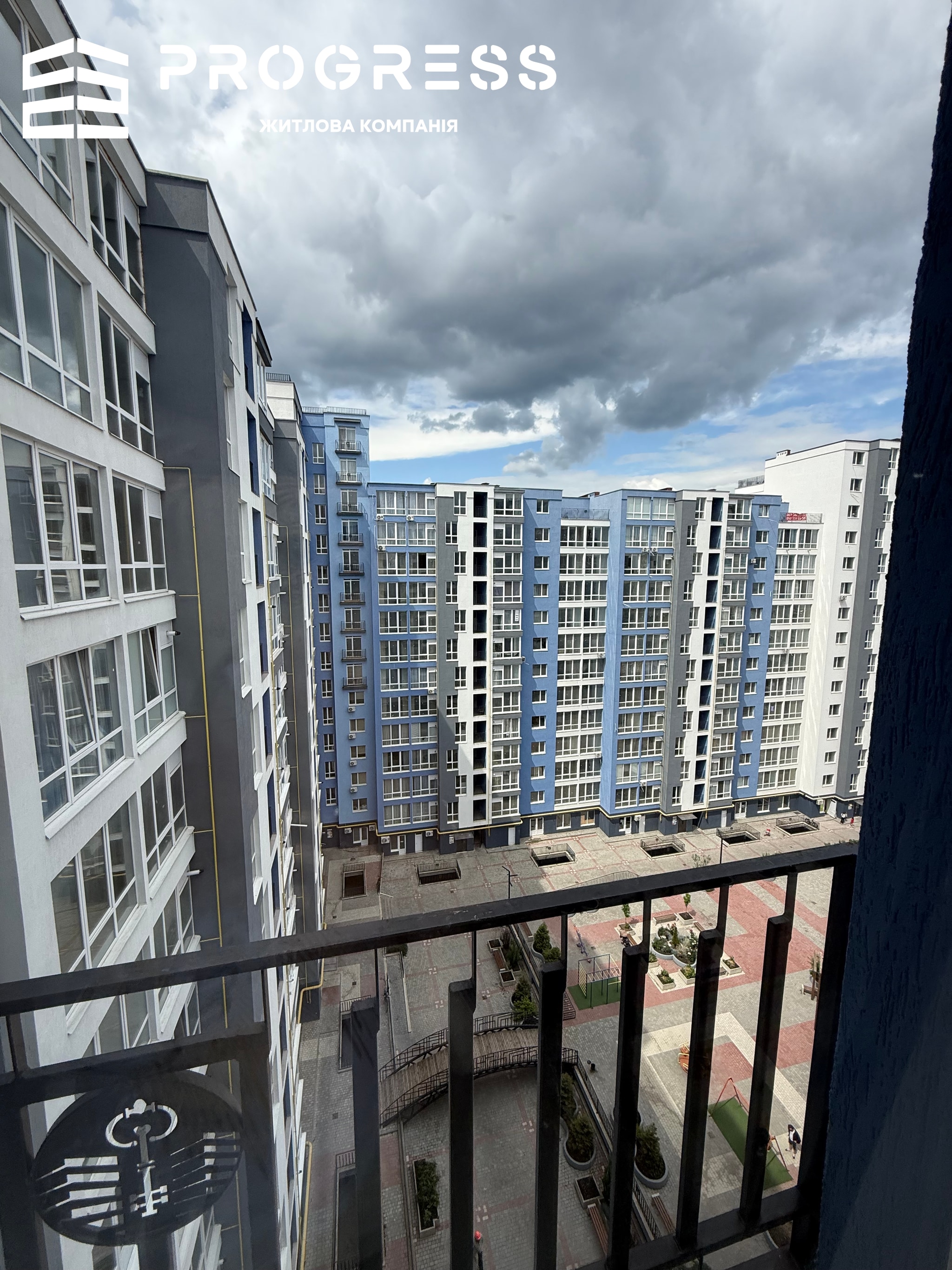 Rent a 3-room apartment in the Knyaginyn residential complex. - 8