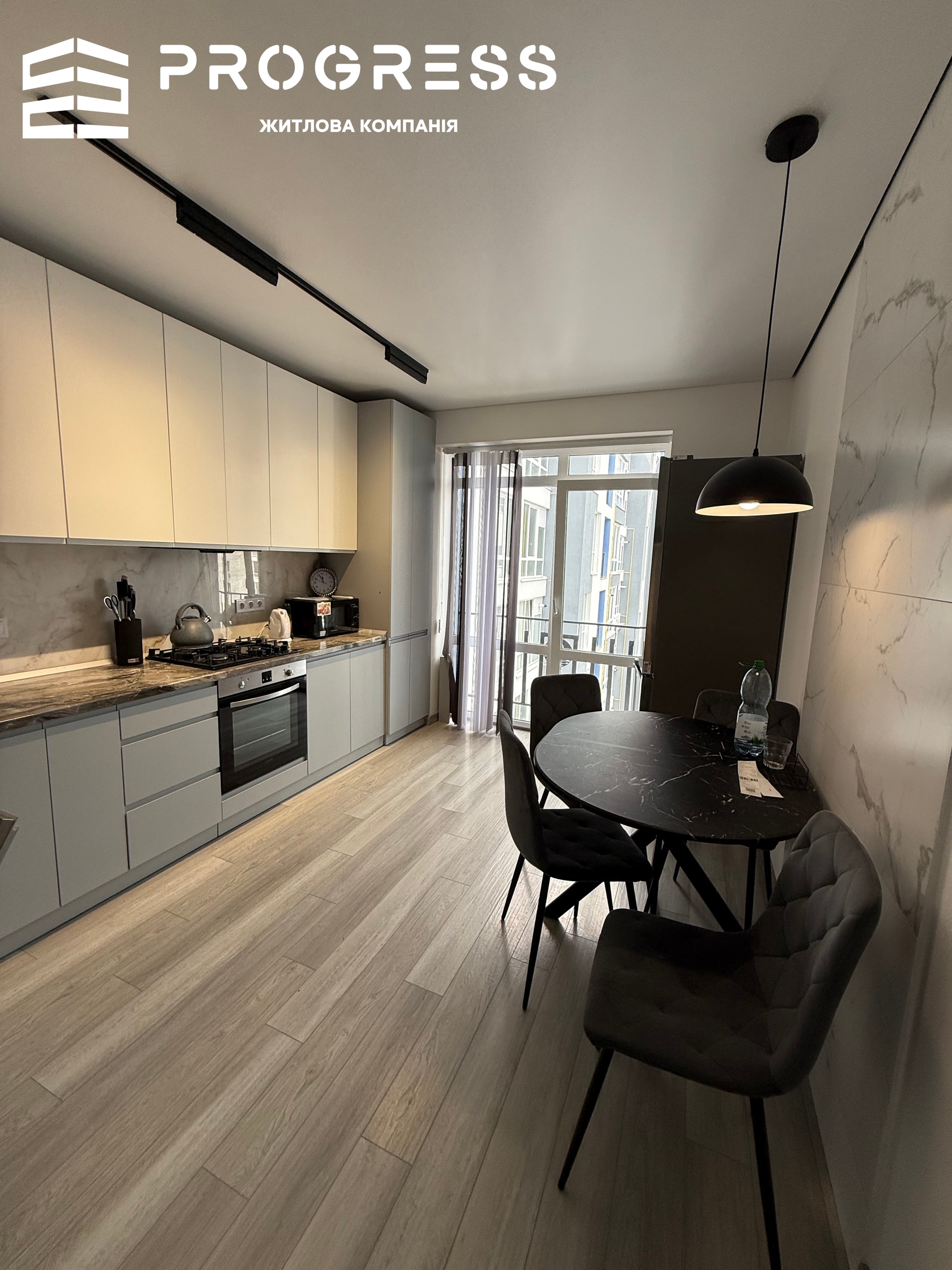 Rent a 3-room apartment in the Knyaginyn residential complex. - 5