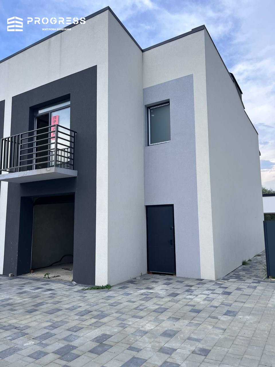 🏡 Sale of an end townhouse with garage and land plot - 3