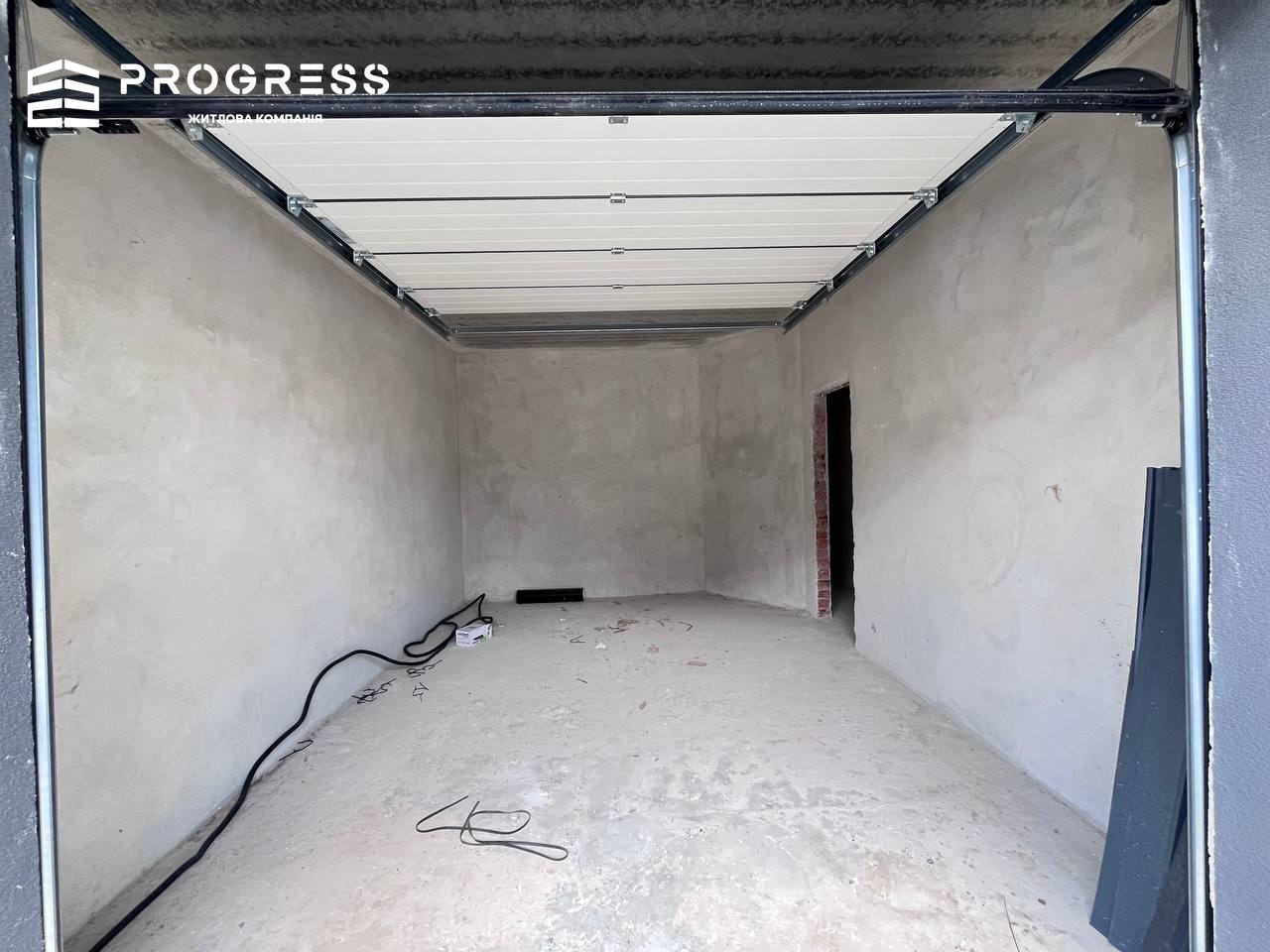🏡 Sale of an end townhouse with garage and land plot - 19