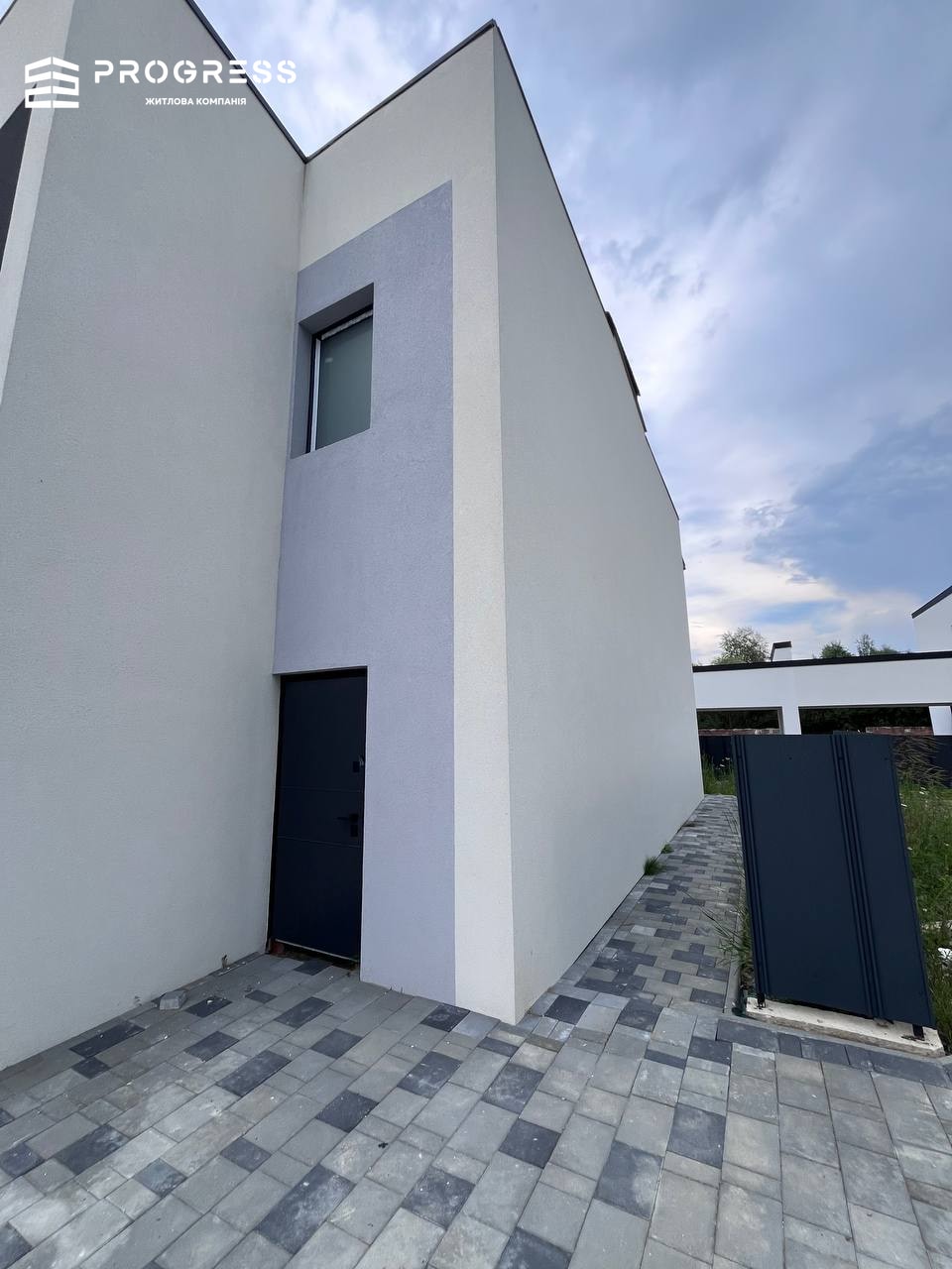🏡 Sale of an end townhouse with garage and land plot - 21