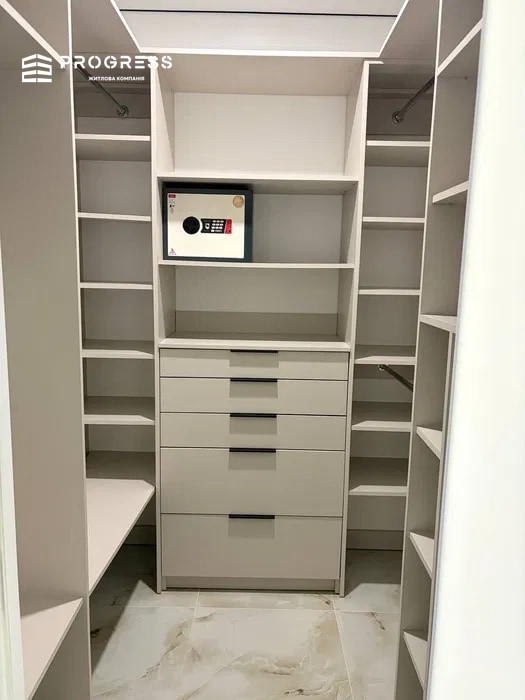 For sale: 1‑room apartment with renovation in the Manhattan residential complex - 17