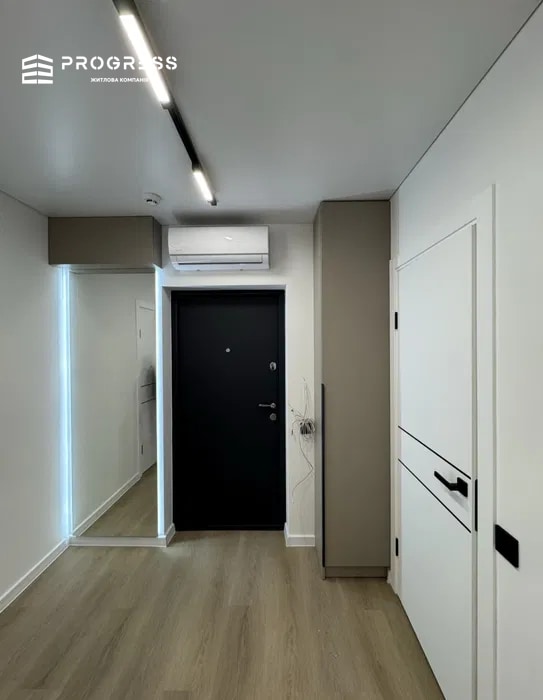 Sale of a 1.5-room apartment in the Family Plaza residential complex - 11