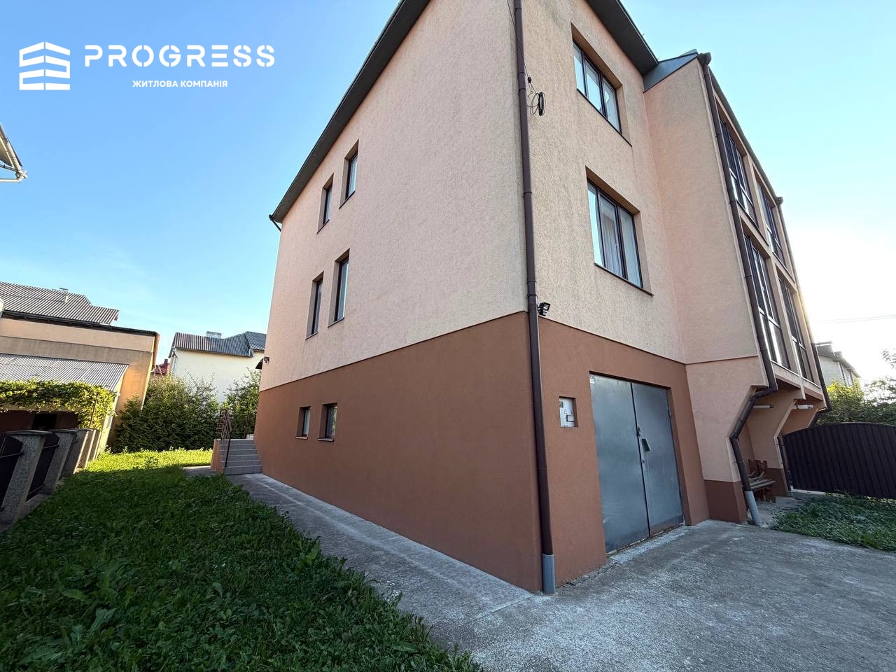 🏡 Sale of a 3-story duplex in Opryshivtsi | Luhova St. - 9
