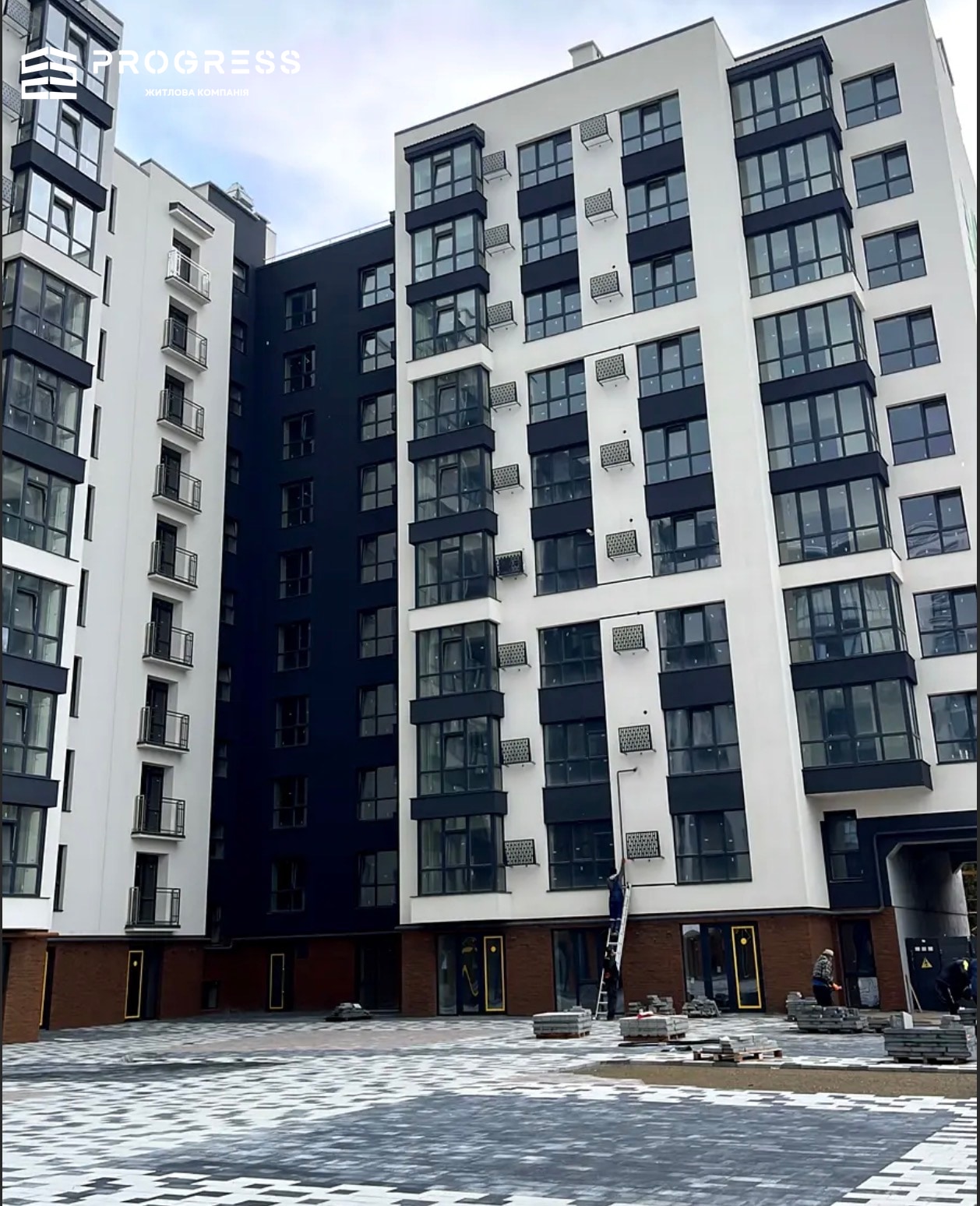 Sale of a 2‑room apartment in the residential complex “Lipky 2”. - 1
