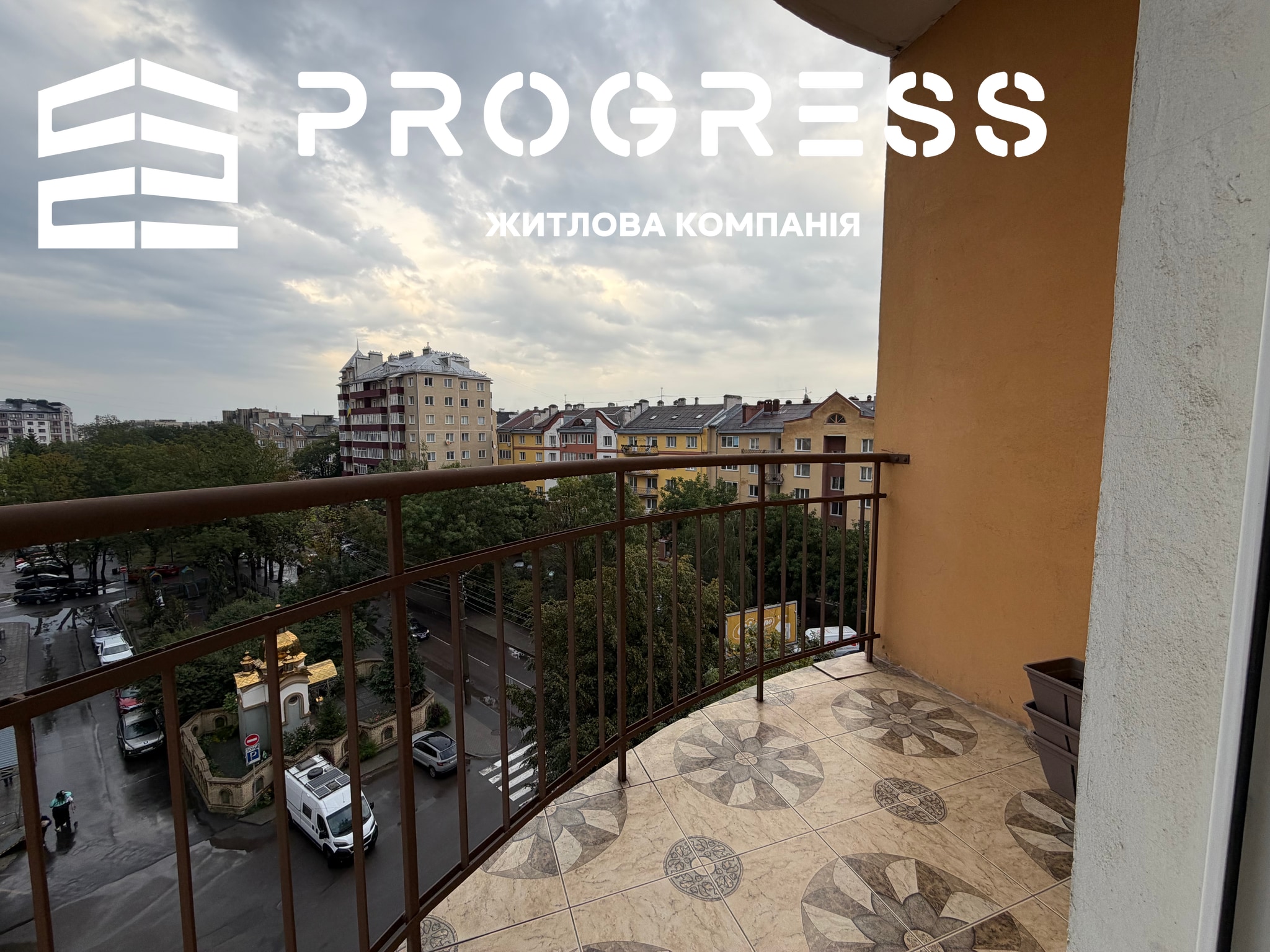 Продаж укомплектованої 2 кімнатної квартири вул. Вовчинецька  - 9