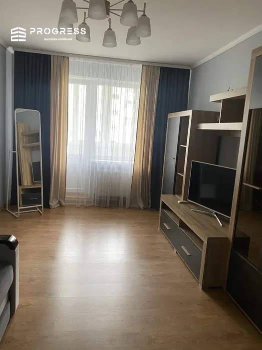 For sale: 2‑room apartment, 24 August Street, 5 - 2