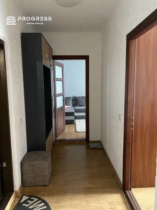 For sale: 2‑room apartment, 24 August Street, 5 - 4