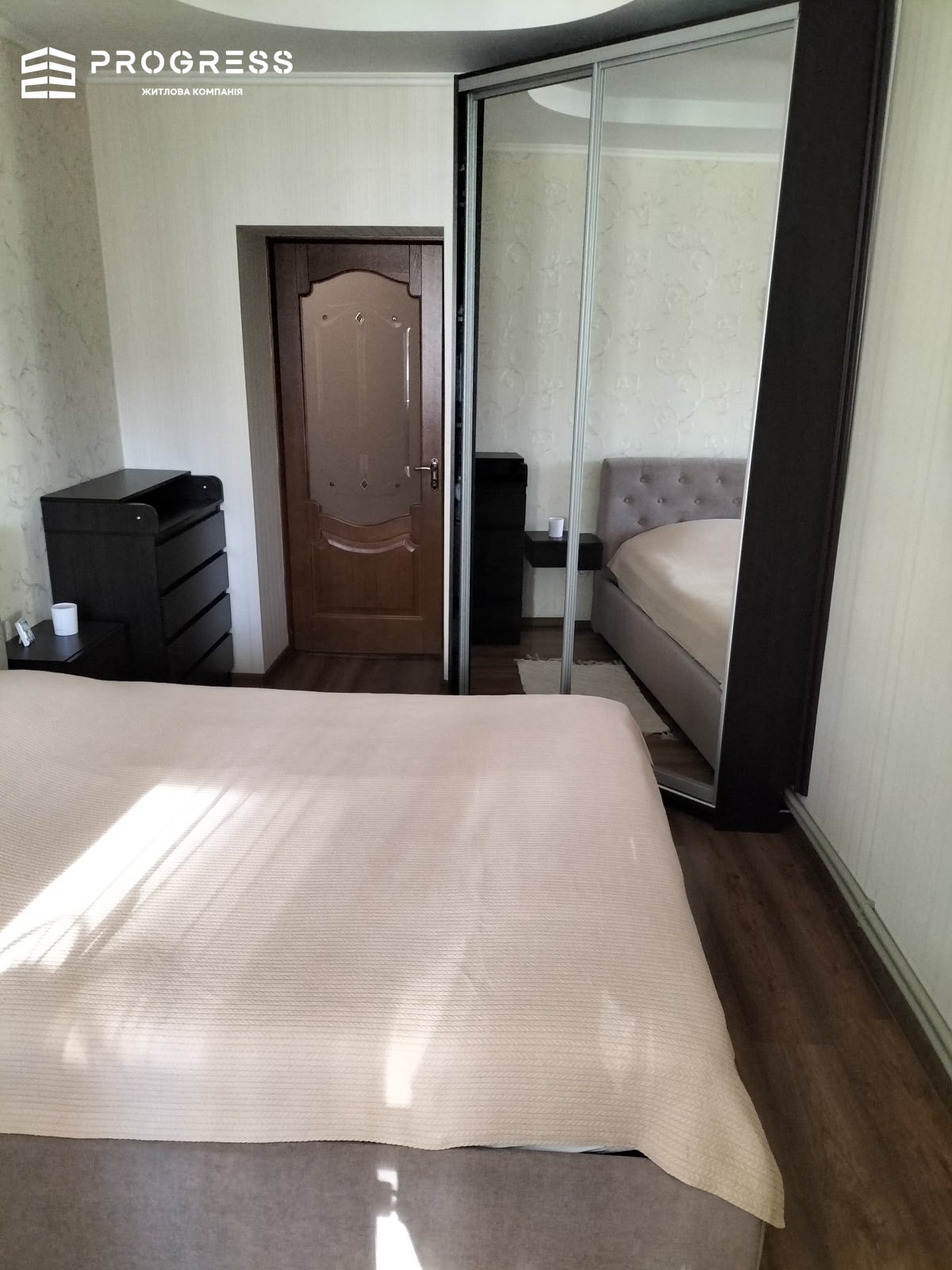 For sale: 2‑room apartment, prov. Klyuchny 5 - 10