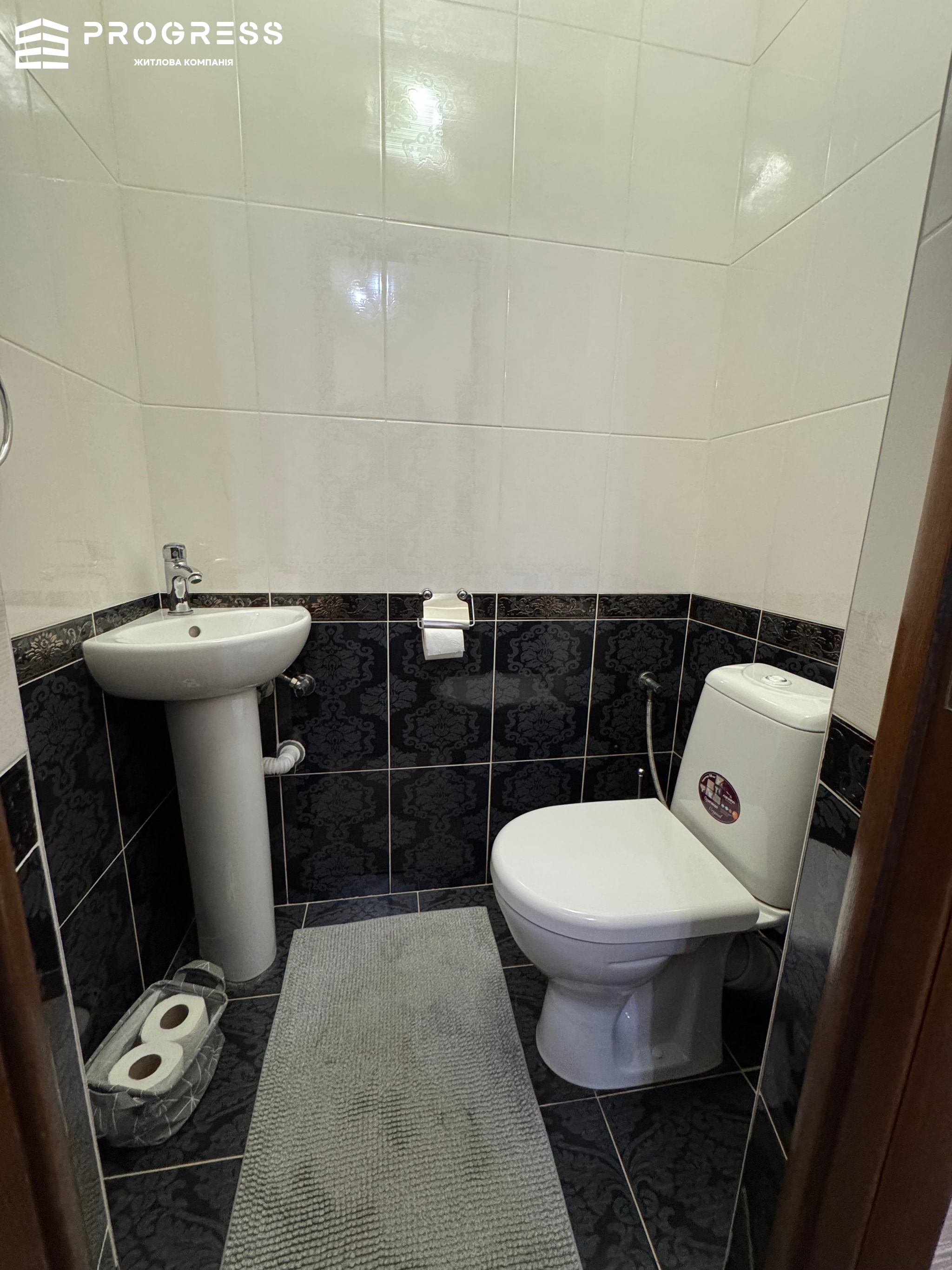 For sale: 2‑room apartment, Klyuchny lane 5 - 8