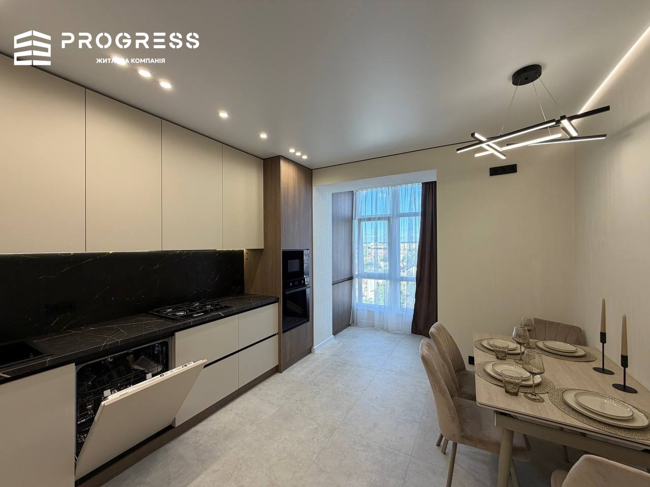 For sale: 2‑room apartment in the “Central Town” residential complex. - 17