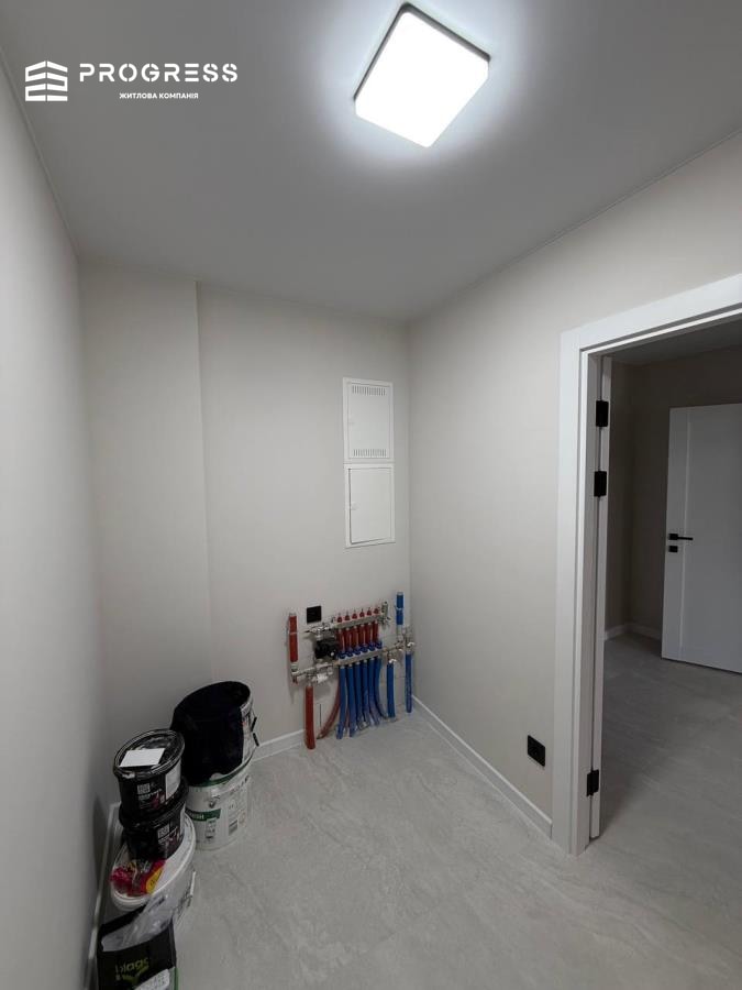Sale of a 1‑room apartment in the U One residential complex. Veles - 10