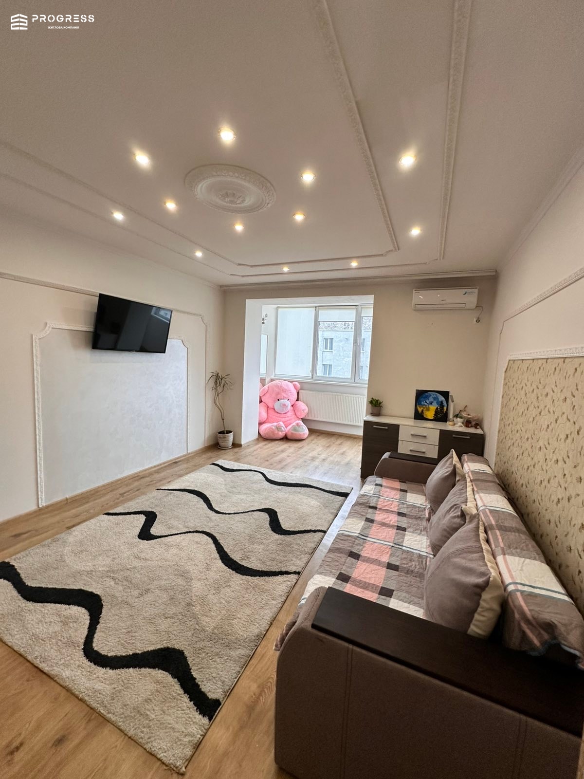 For sale: 1‑room apartment at 30 Mykolaichuka St. - 15