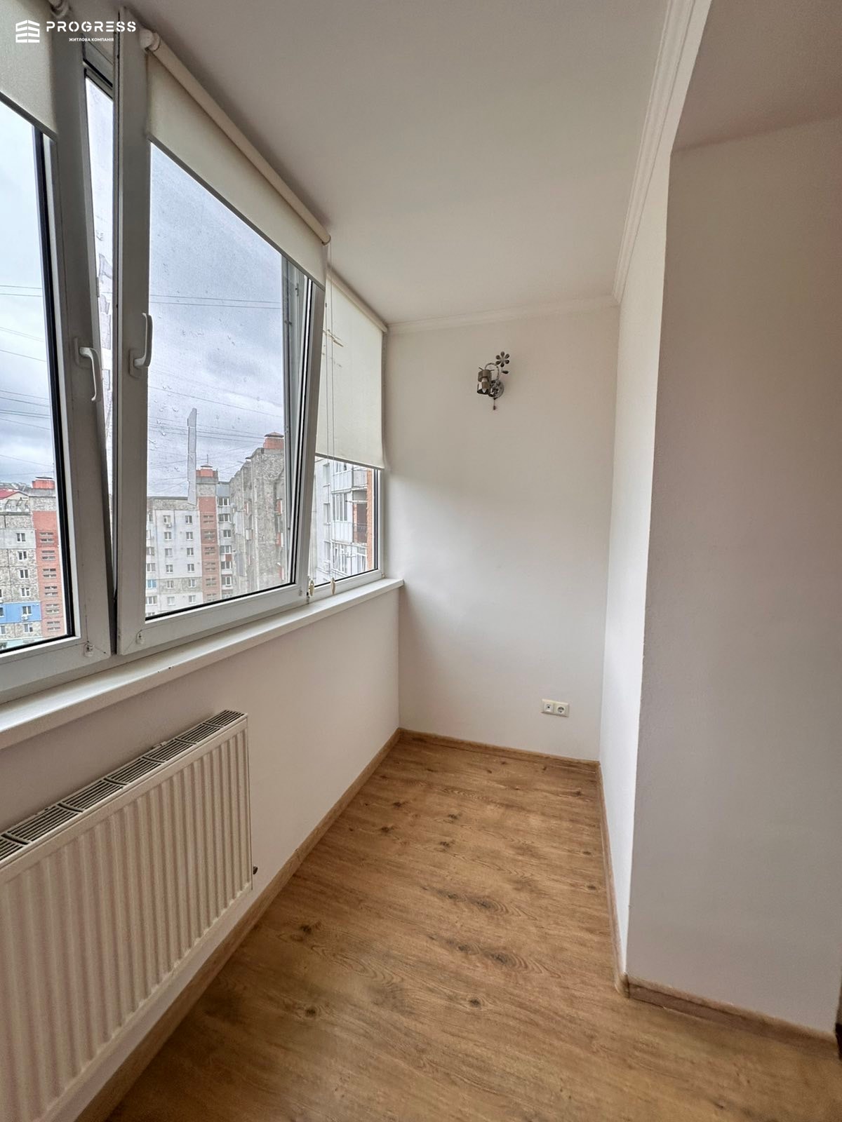 For sale: 1‑room apartment at 30 Mykolaichuka St. - 16