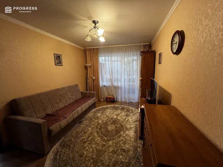 Продається 3 км.квартира вул. Берегова 25 2