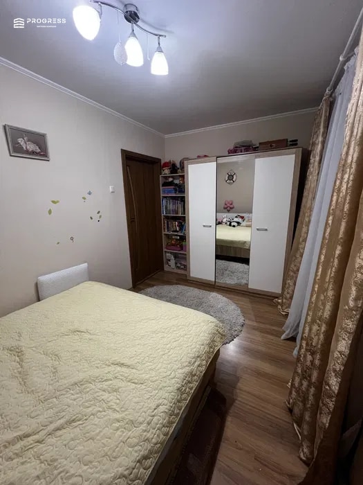 Продається 3 км.квартира вул. Берегова 25
