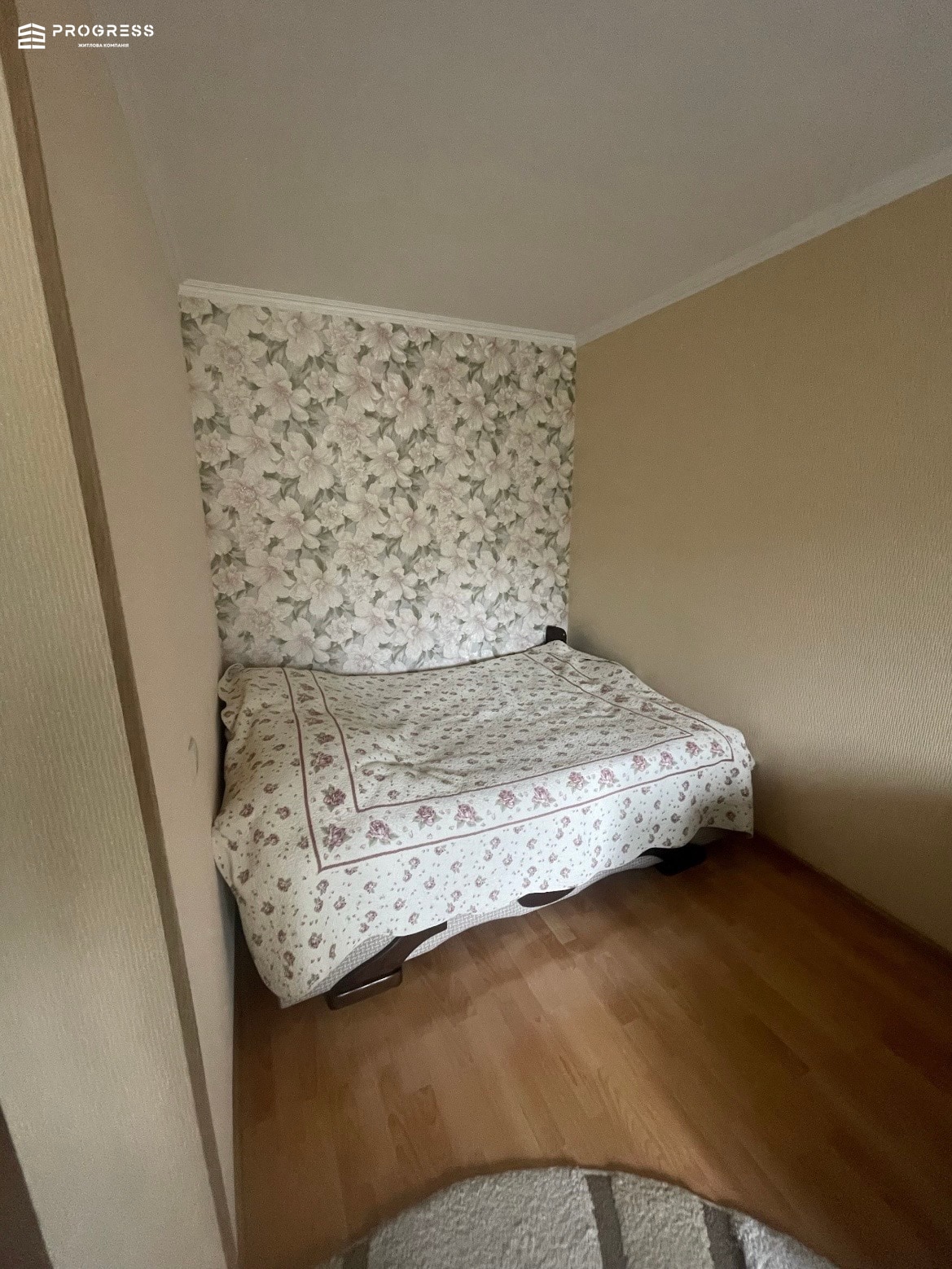 Вул Довженка 1 кімнатна квартира  - 3