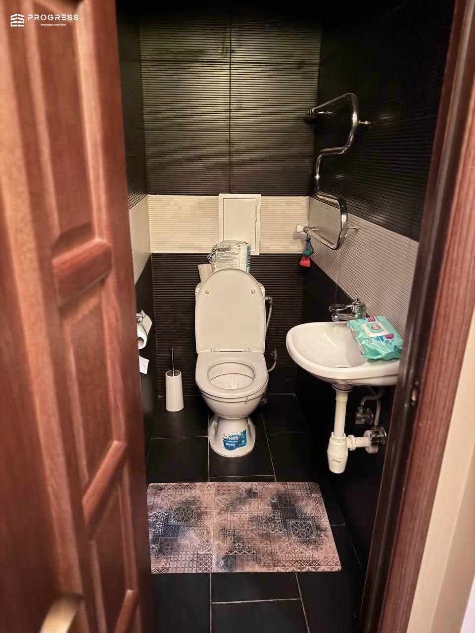 Sale of a 2‑room apartment on Halytska St. - 6