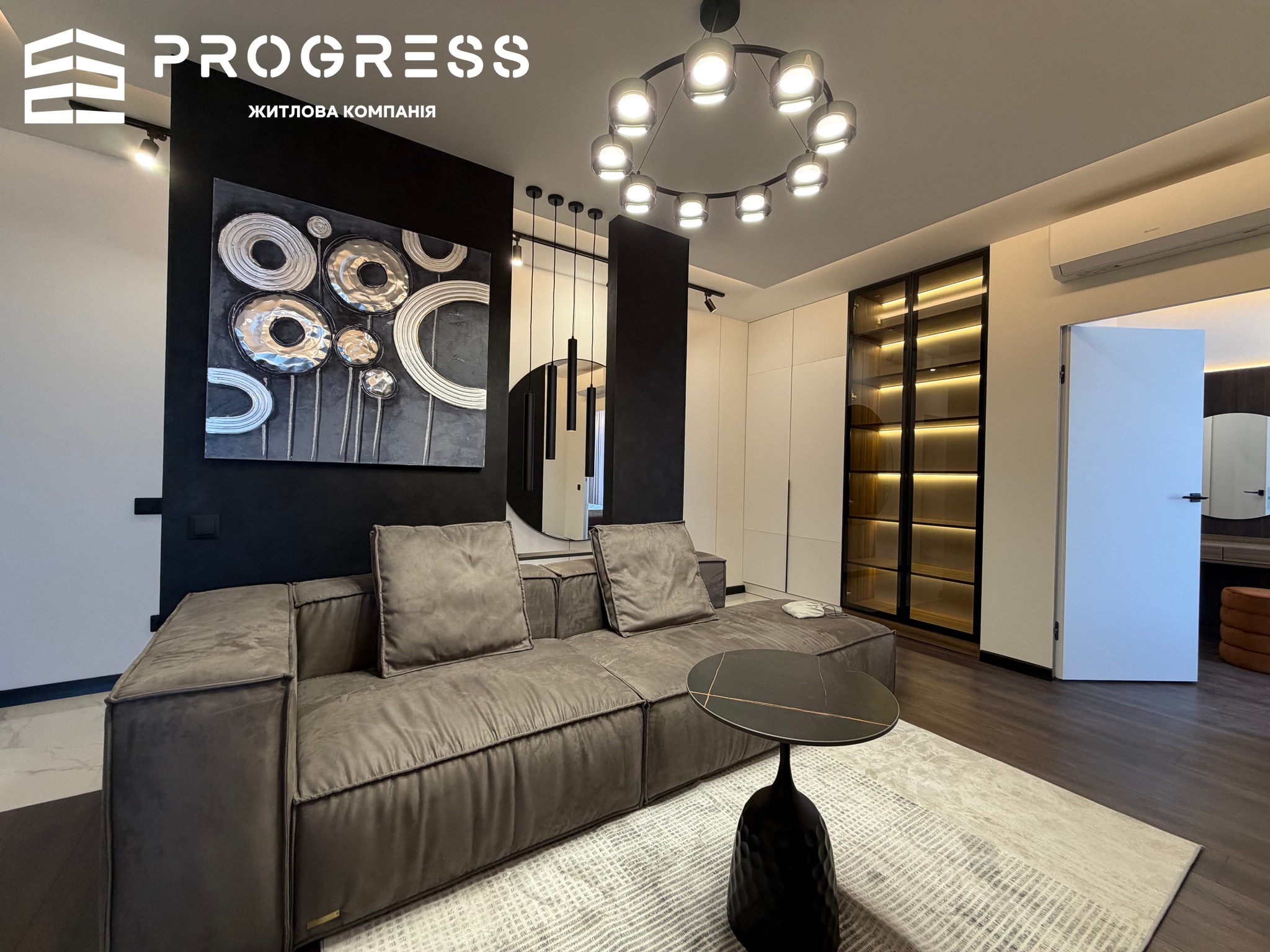 Sale of a 2‑room apartment + studio in the residential complex “Knyaginyn”