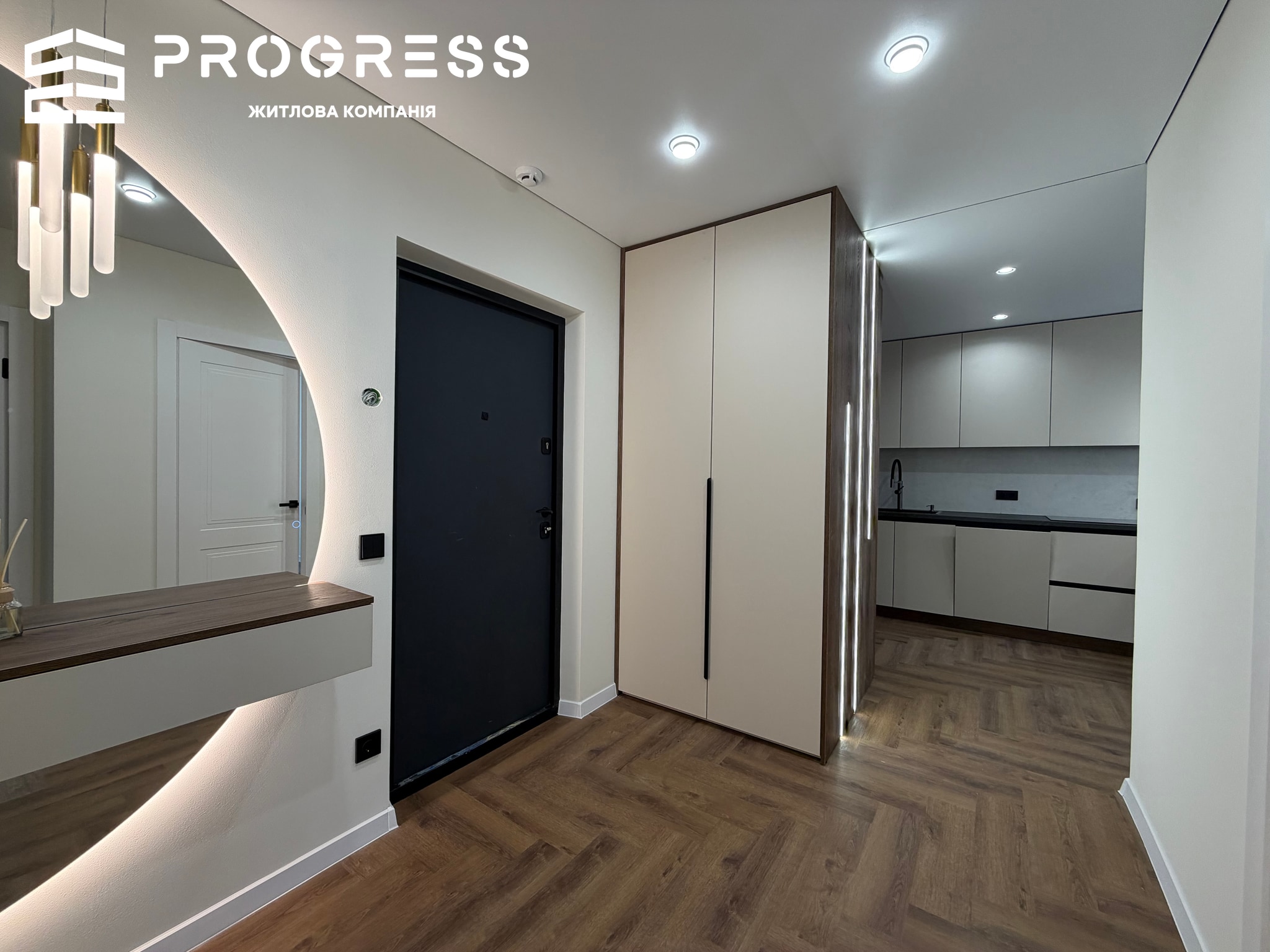 Sale of a 2‑room apartment with 3‑room functionality in the Family Plaza residential complex - 11