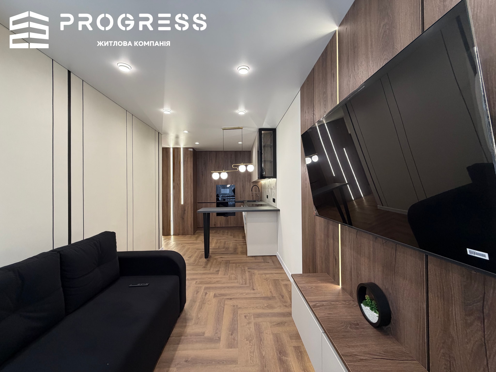 Sale of a 2‑room apartment with 3‑room functionality in the Family Plaza residential complex - 3