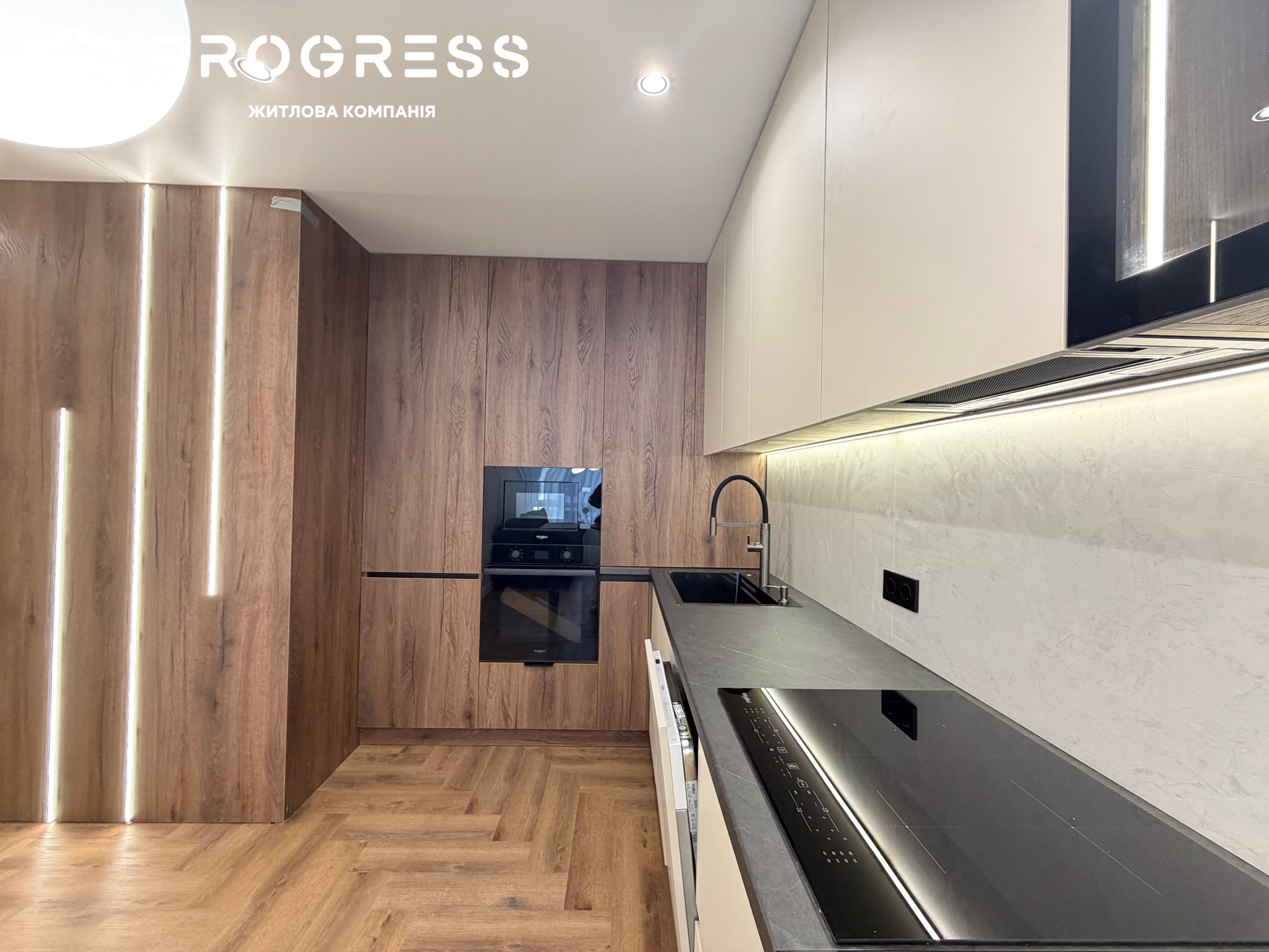 Sale of a 2‑room apartment with 3‑room functionality in the Family Plaza residential complex - 6