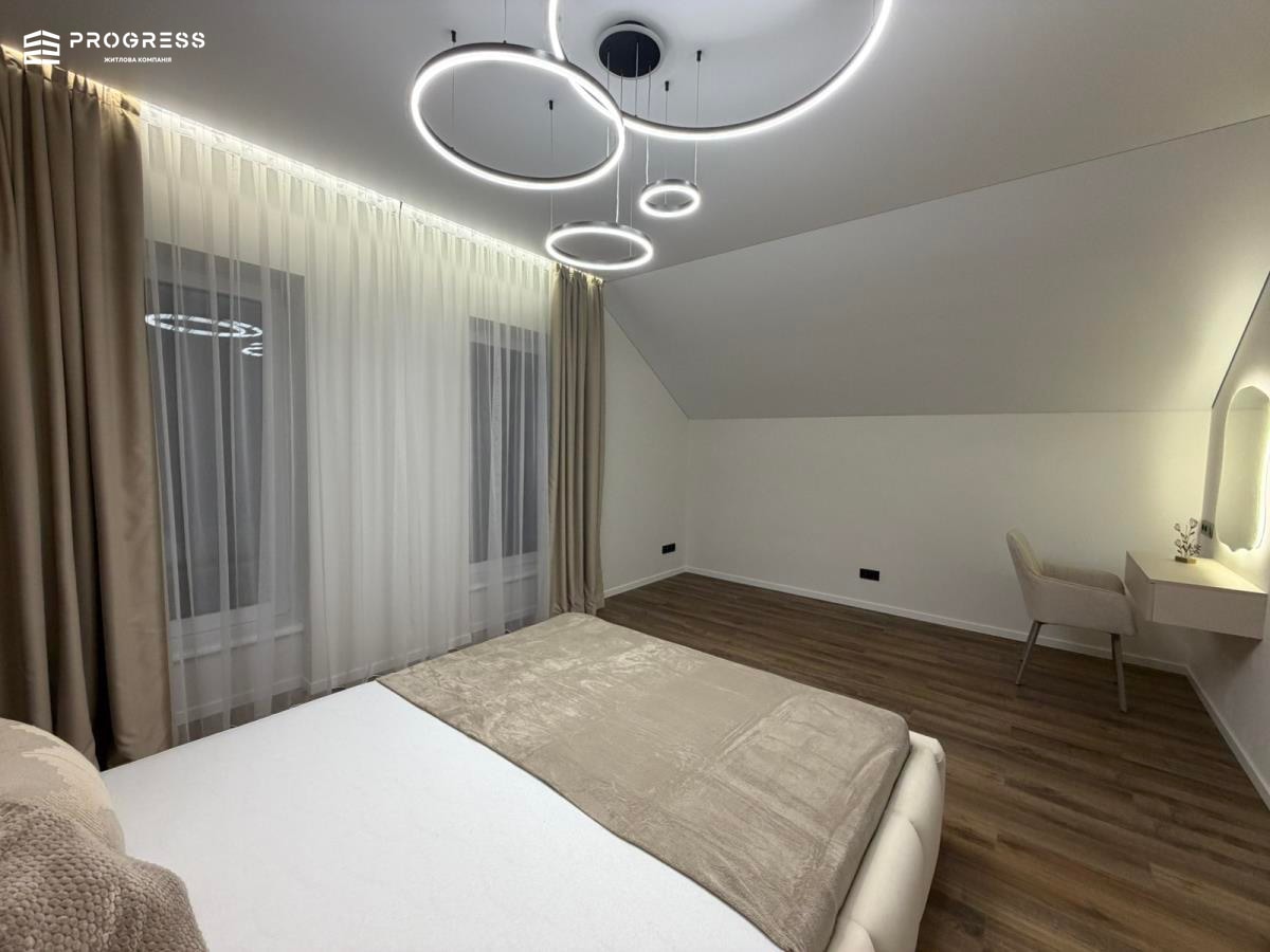 Sale of a two‑story house in Krykhivtsi 📍 - 16
