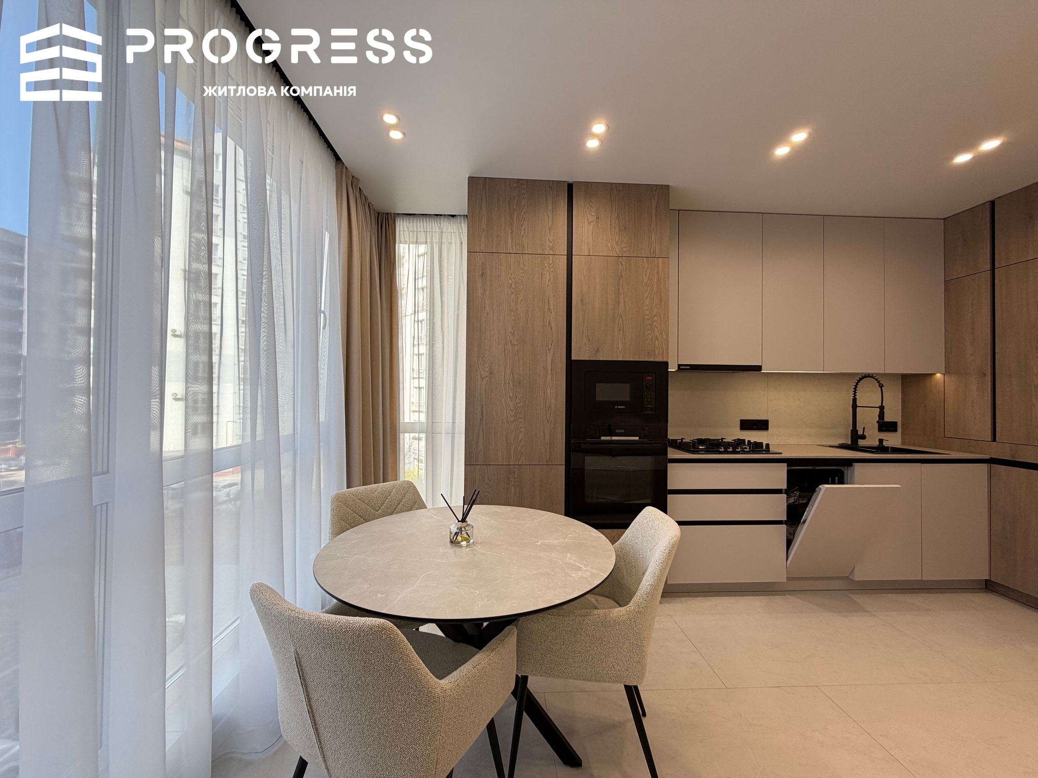Продаж укомплектованої 1 кімнатної квартири ЖК Central PARK  - 16