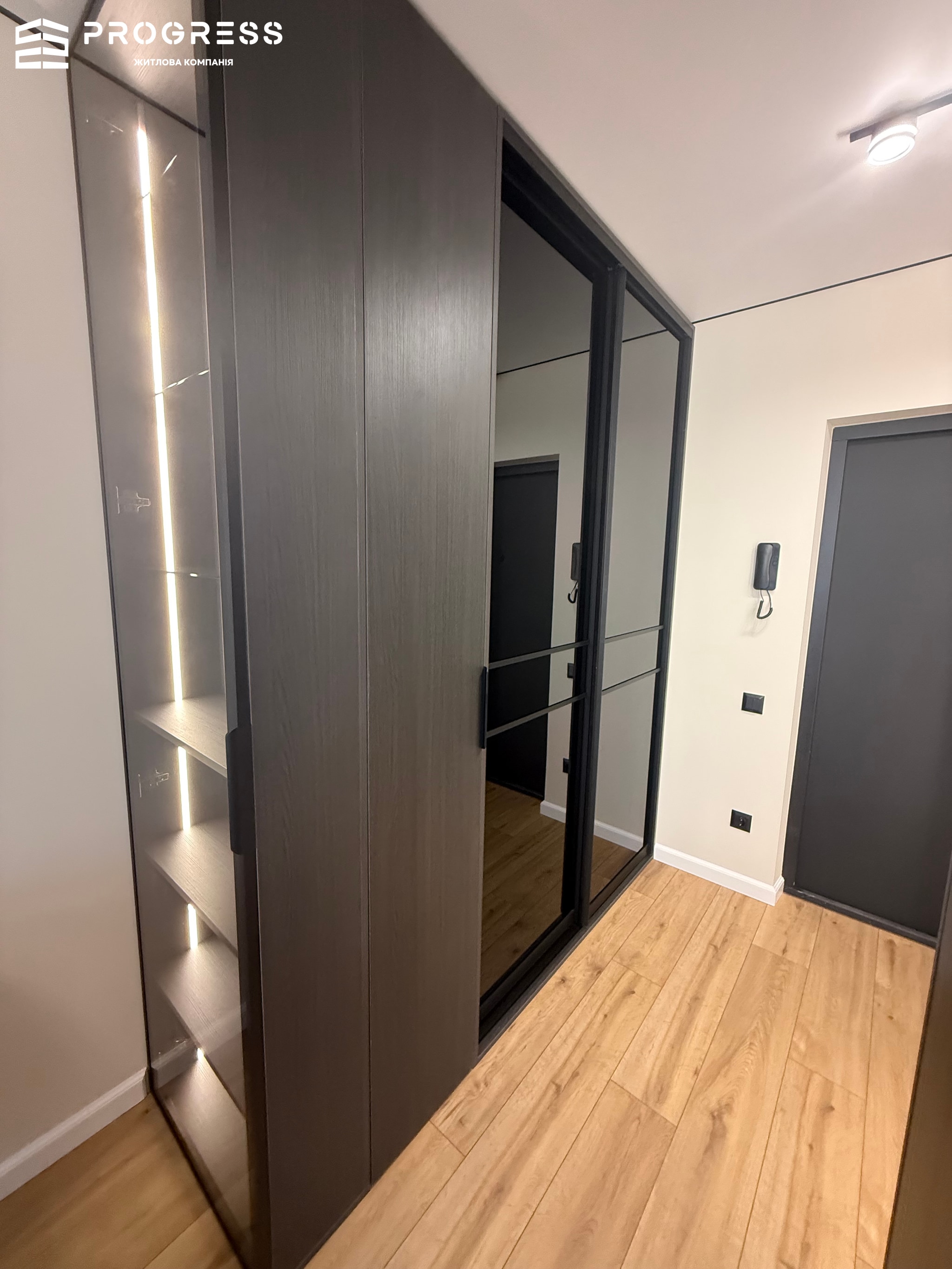 Sale of a 1-room apartment in the city center, residential complex A5 - 9