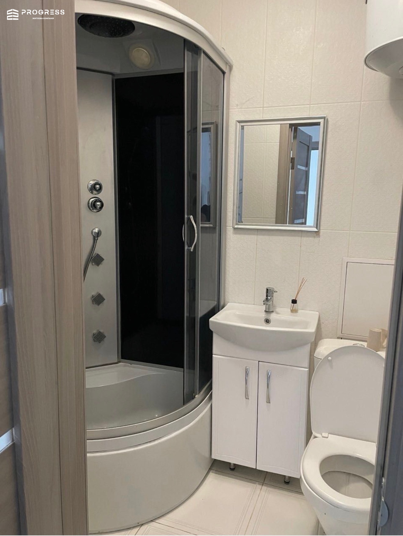Продаж 1 кімнатної квартири район Каскад вул. Симоненка - 8