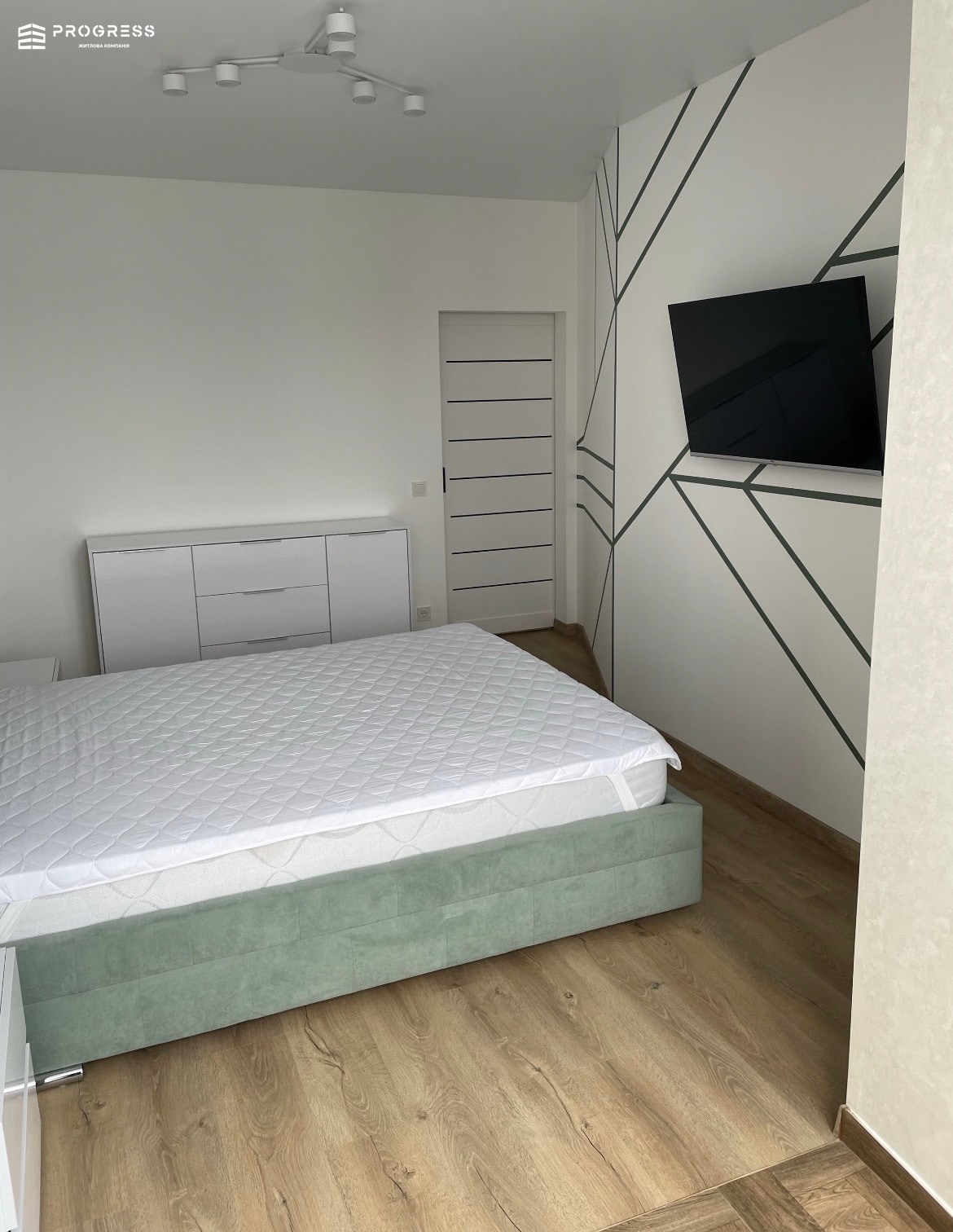 Sale of a 1-room Millennium - 2