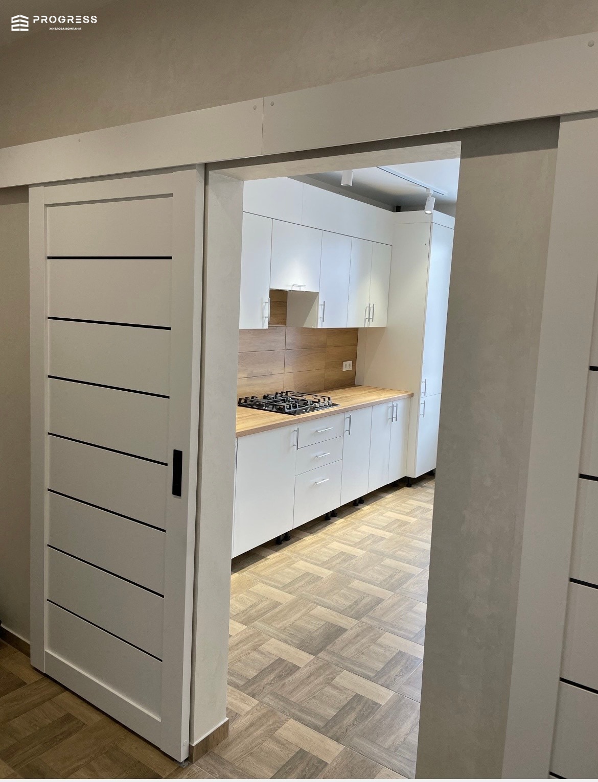 Sale of a 1-room Millennium - 6