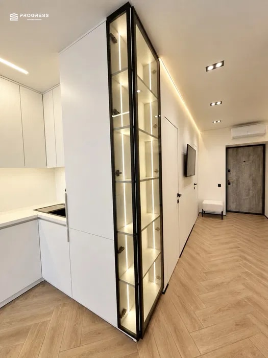 For sale a 1.5‑room apartment in the Lipky 2 residential complex. - 12