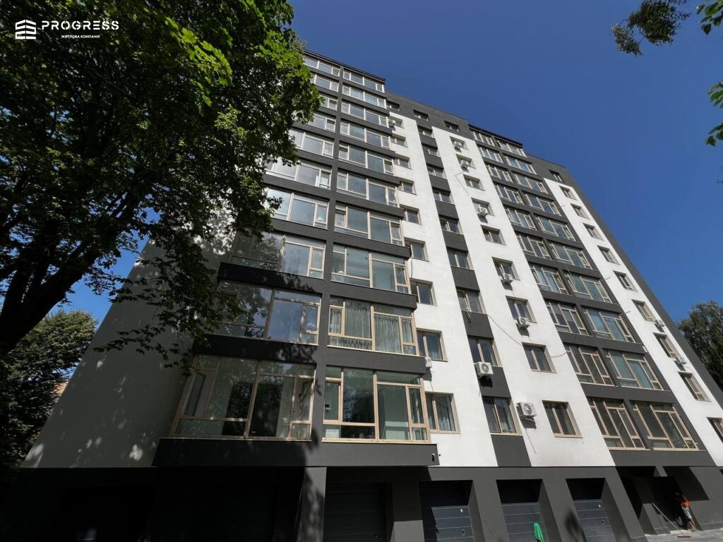 Sale of a 3‑room apartment + storage room, Dibrava Park residential complex