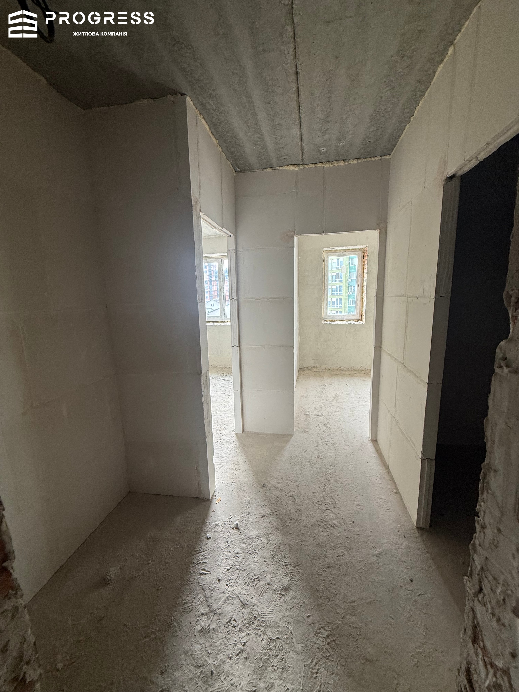 Sale of a 1‑room apartment in the Knyaginyn residential complex. Center. - 4